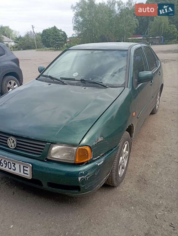 Седан Volkswagen Polo 1996 в Харкові