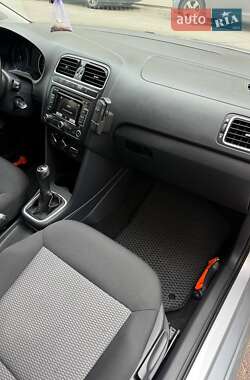Хетчбек Volkswagen Polo 2012 в 