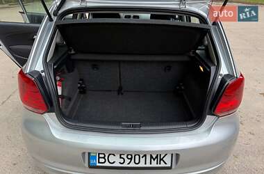 Хетчбек Volkswagen Polo 2012 в 