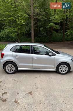 Хетчбек Volkswagen Polo 2012 в 