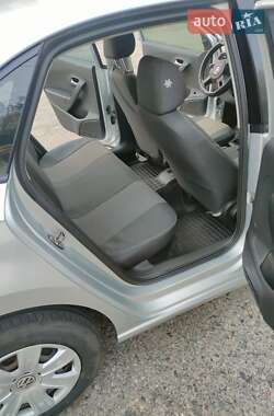 Седан Volkswagen Polo 2013 в 