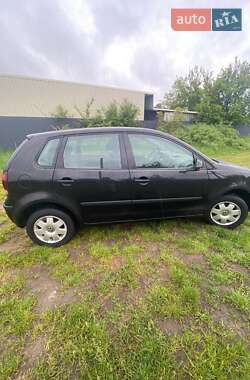 Хетчбек Volkswagen Polo 2005 в 