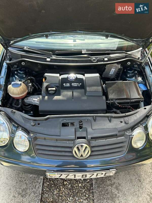 Хэтчбек Volkswagen Polo 2002 в Виноградове