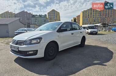 Седан Volkswagen Polo 2017 в Киеве