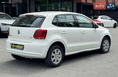 Хэтчбек Volkswagen Polo 2011 в 