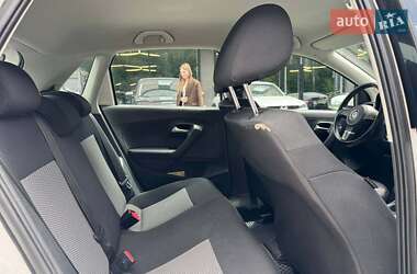 Хэтчбек Volkswagen Polo 2011 в 