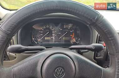 Хэтчбек Volkswagen Polo 1996 в 