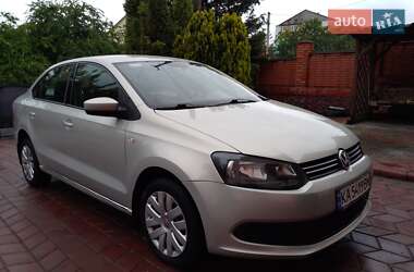 Седан Volkswagen Polo 2013 в 