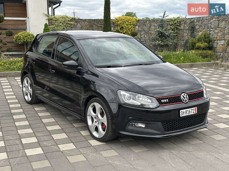 Хэтчбек Volkswagen Polo 2012 в 
