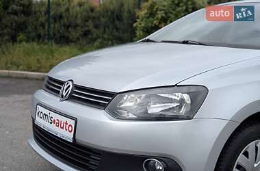 Седан Volkswagen Polo 2013 в 