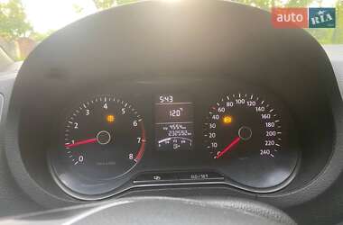 Хетчбек Volkswagen Polo 2012 в 