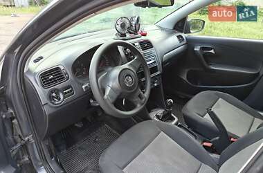 Седан Volkswagen Polo 2012 в 