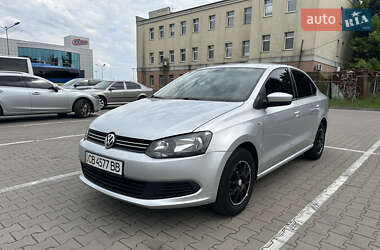 Седан Volkswagen Polo 2011 в Чернігові