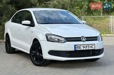 Седан Volkswagen Polo 2014 в Николаеве