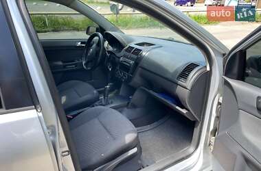 Хетчбек Volkswagen Polo 2003 в 