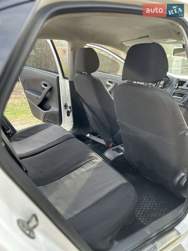 Седан Volkswagen Polo 2012 в Харкові