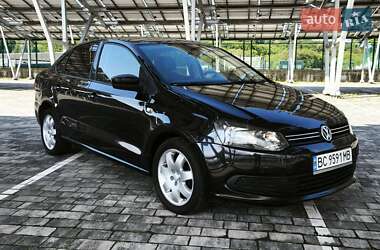 Седан Volkswagen Polo 2013 в Львове