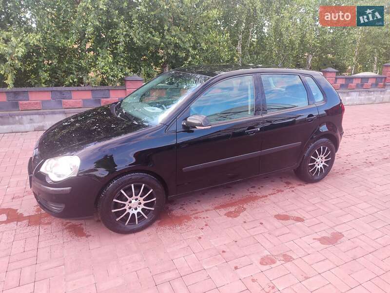 Хетчбек Volkswagen Polo 2007 в Рівному