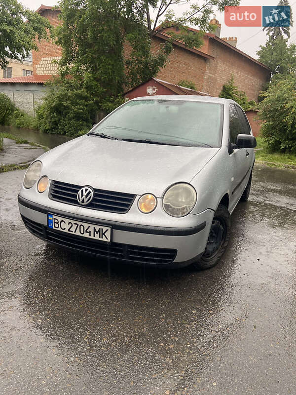 Хэтчбек Volkswagen Polo 2005 в 