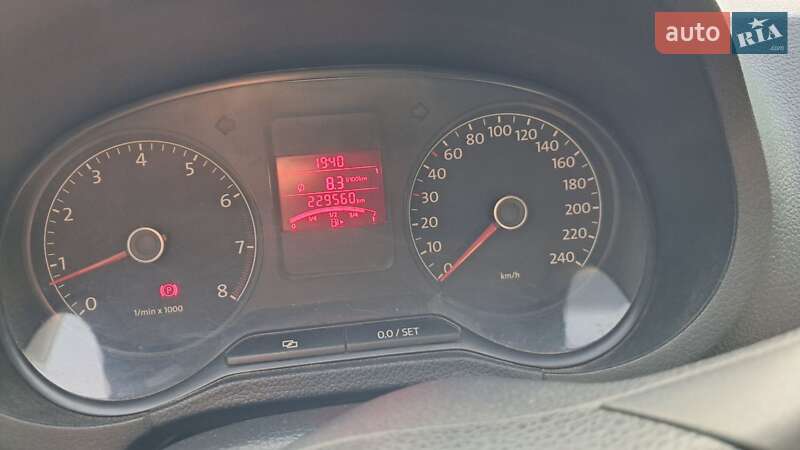 Седан Volkswagen Polo 2013 в Львове фото 8 Седан Volkswagen Polo 2013 в Львове