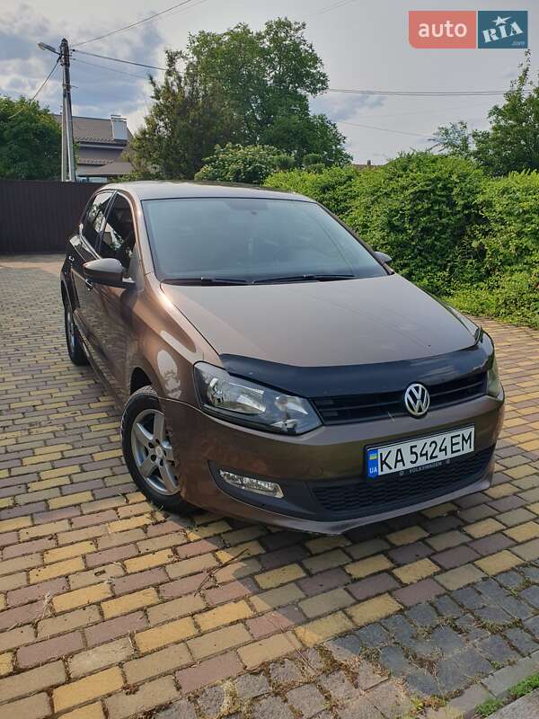 Хэтчбек Volkswagen Polo 2012 в 