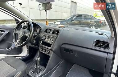 Хетчбек Volkswagen Polo 2010 в 