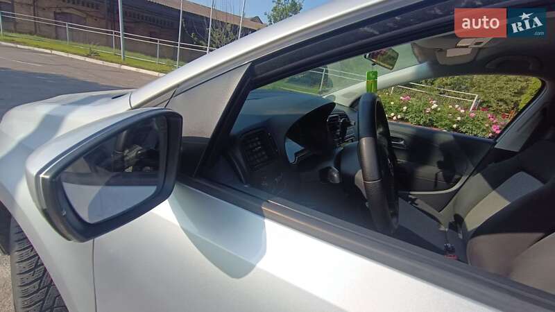 Хэтчбек Volkswagen Polo 2010 в Корсуне-Шевченковском