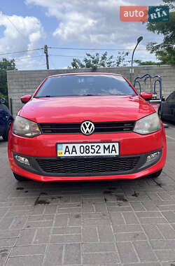 Хэтчбек Volkswagen Polo 2011 в Киеве