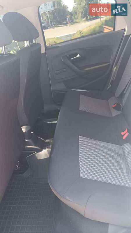 Хэтчбек Volkswagen Polo 2010 в Корсуне-Шевченковском