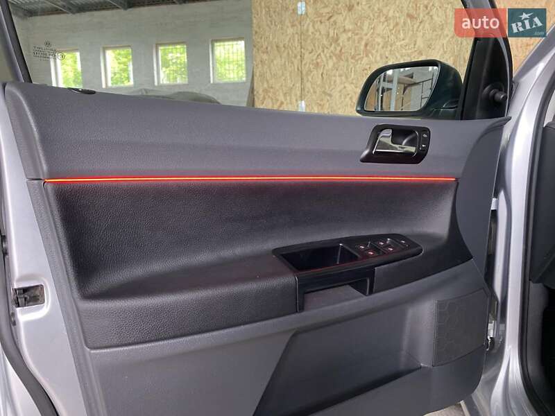 Хэтчбек Volkswagen Polo 2004 в Ровно