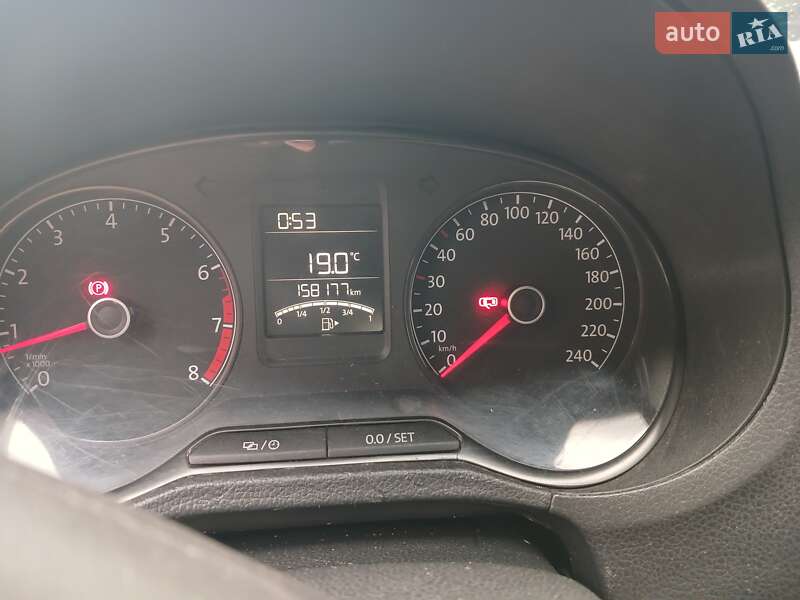 Седан Volkswagen Polo 2017 в Львове