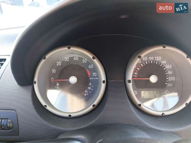 Хэтчбек Volkswagen Polo 2000 в Кременчуге