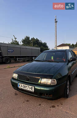 Седан Volkswagen Polo 1998 в 