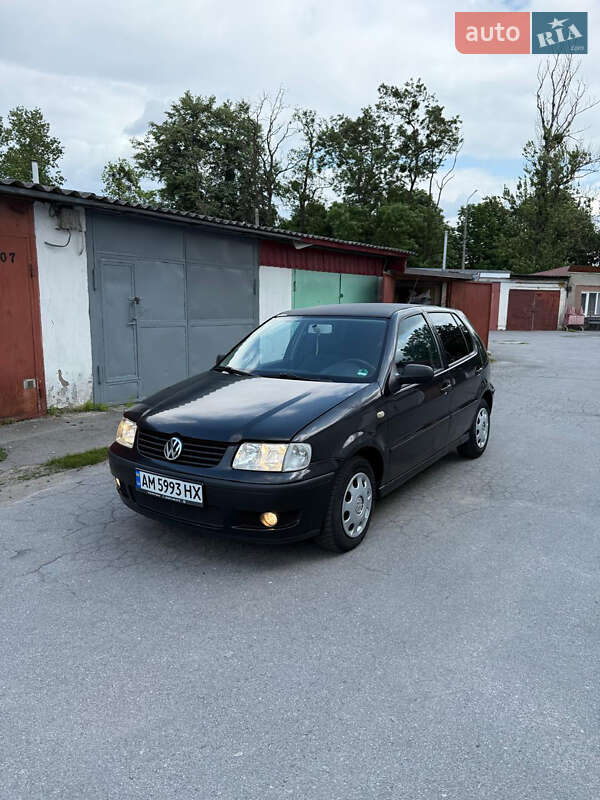 Хетчбек Volkswagen Polo 2000 в Житомирі