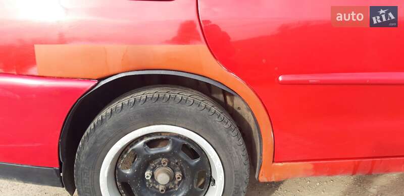 Седан Volkswagen Polo 1997 в Покрове