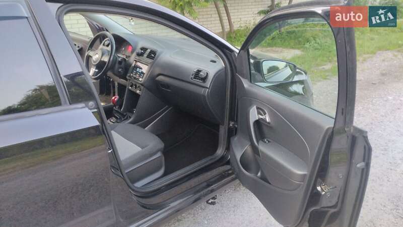 Седан Volkswagen Polo 2012 в Виннице