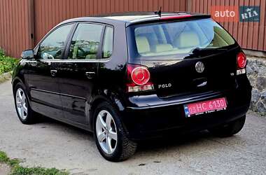 Хэтчбек Volkswagen Polo 2008 в 