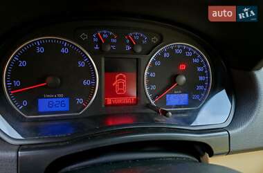 Хэтчбек Volkswagen Polo 2008 в 
