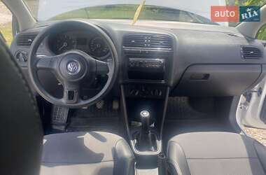 Седан Volkswagen Polo 2011 в 