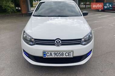 Седан Volkswagen Polo 2011 в 