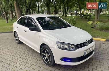Седан Volkswagen Polo 2011 в 