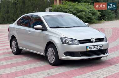 Седан Volkswagen Polo 2013 в Запорожье