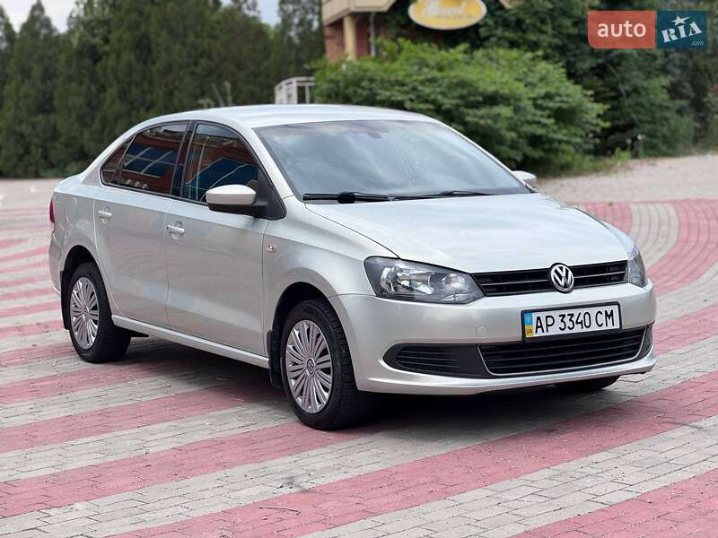 Volkswagen Polo 2013