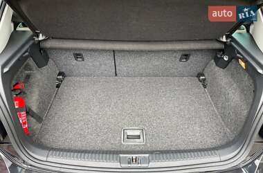 Хэтчбек Volkswagen Polo 2010 в 