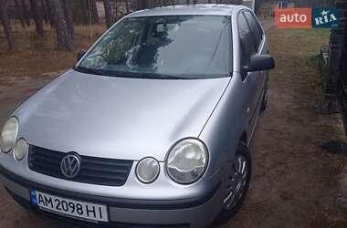 Хэтчбек Volkswagen Polo 2002 в Радомышле