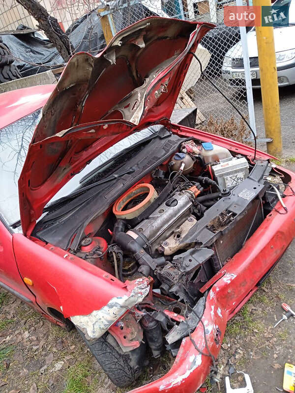 Хэтчбек Volkswagen Polo 1995 в Киеве