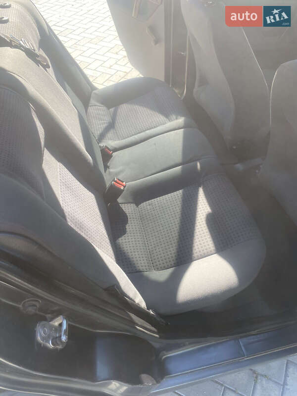 Хетчбек Volkswagen Polo 2000 в Києві фото 8 Хетчбек Volkswagen Polo 2000 в Києві