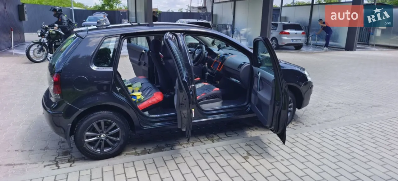 2010 Volkswagen Polo - мініатюра 38