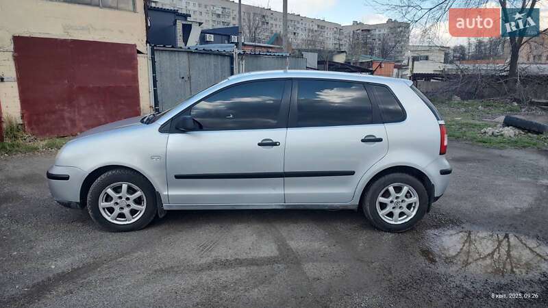Хетчбек Volkswagen Polo 2003 в Дніпрі