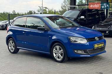 Хетчбек Volkswagen Polo 2012 в Чернівцях